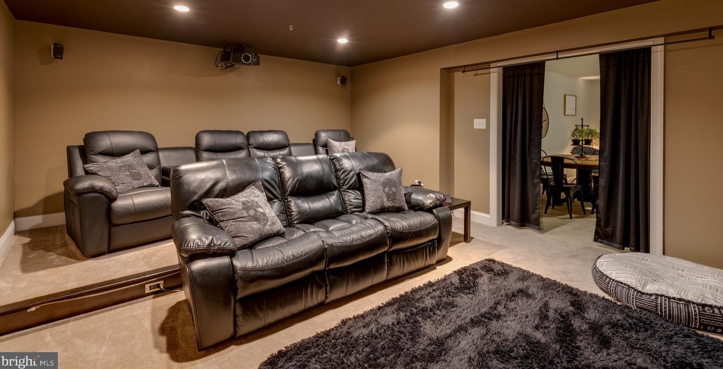 46979 Pembrooke St, Lex Pk MD  20653-8222 exterior