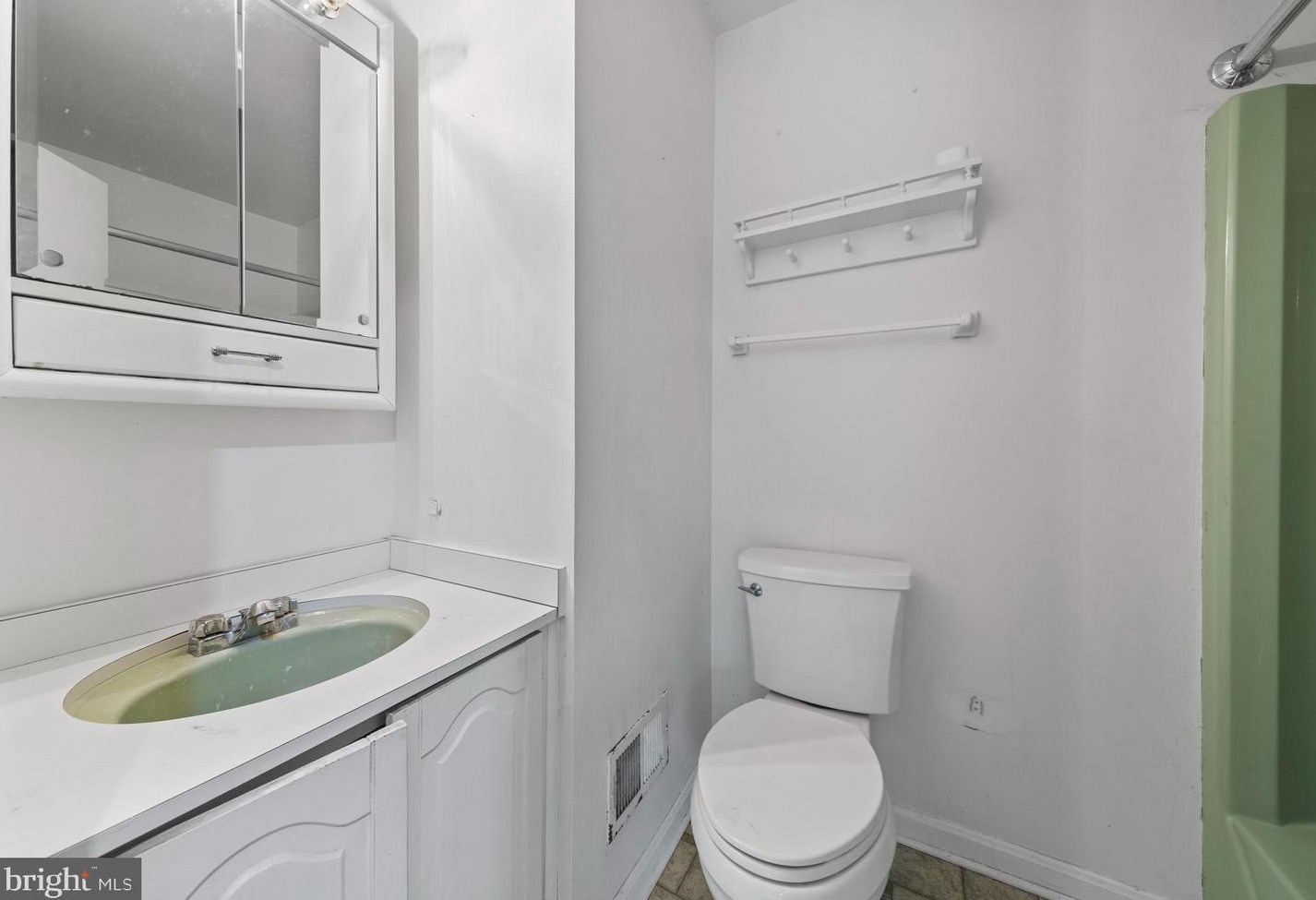 29725 Vincent Cir, Mechanicsville MD  20659-2208 exterior