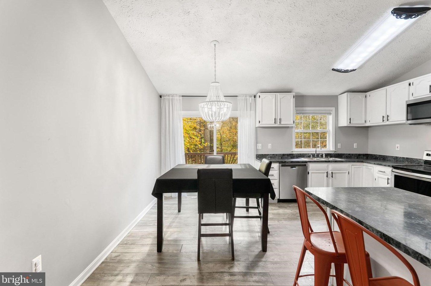 35899 Army Navy Dr, Mechanicsville MD  20659-2931 exterior