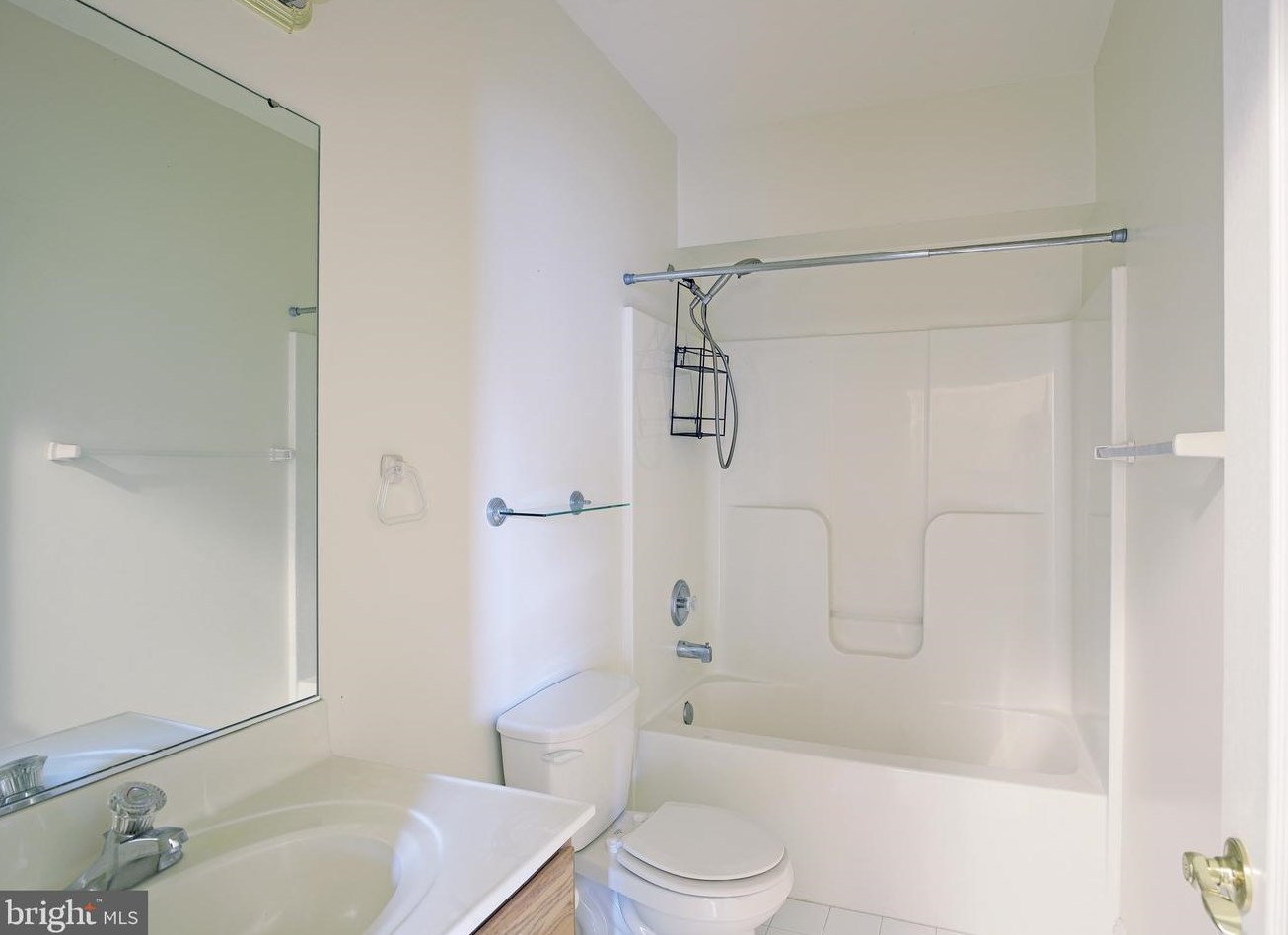 46991 Pembrooke St, Lex Pk MD  20653-8222 exterior