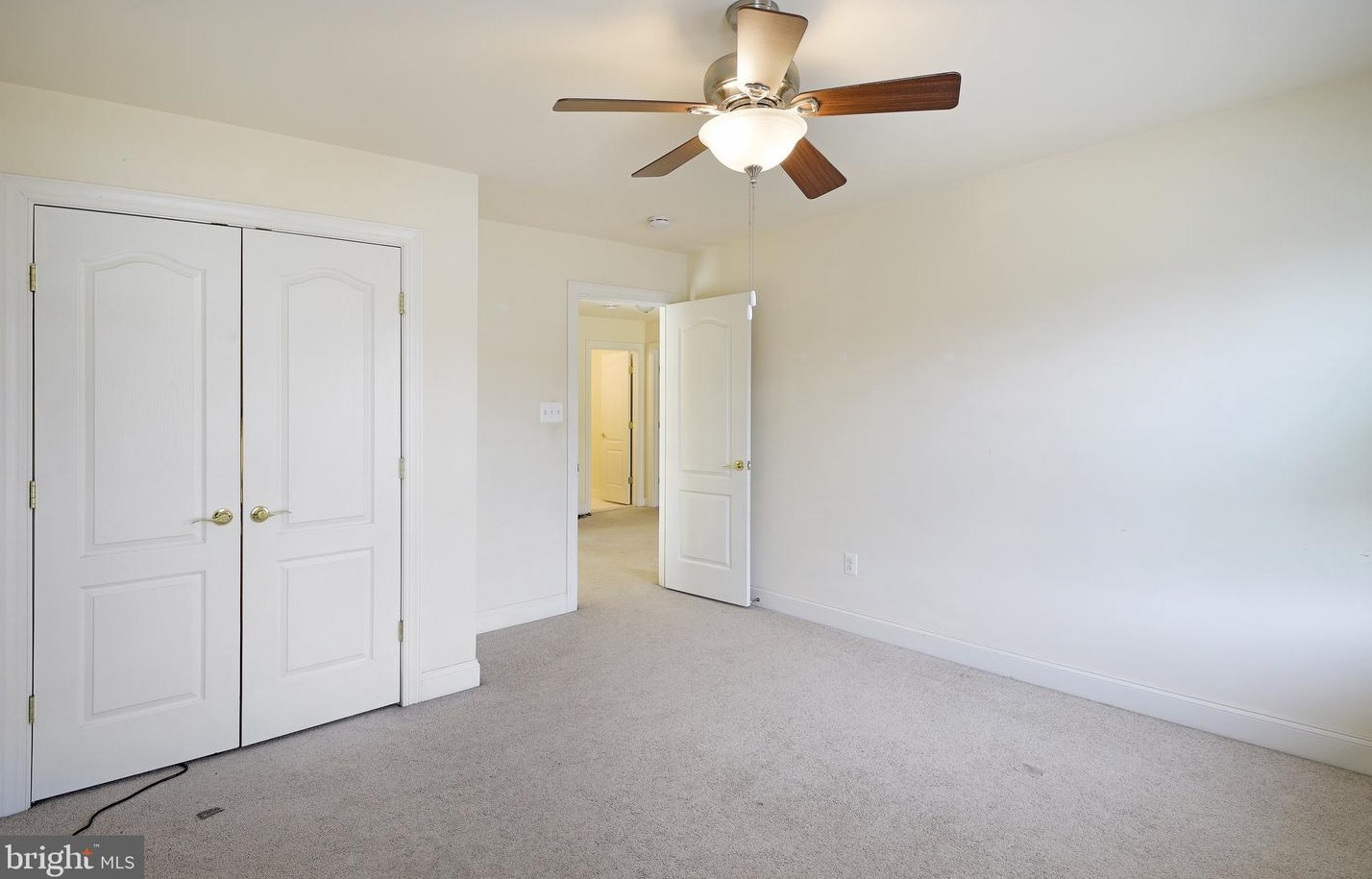 46991 Pembrooke St, Lex Pk MD  20653-8222 exterior