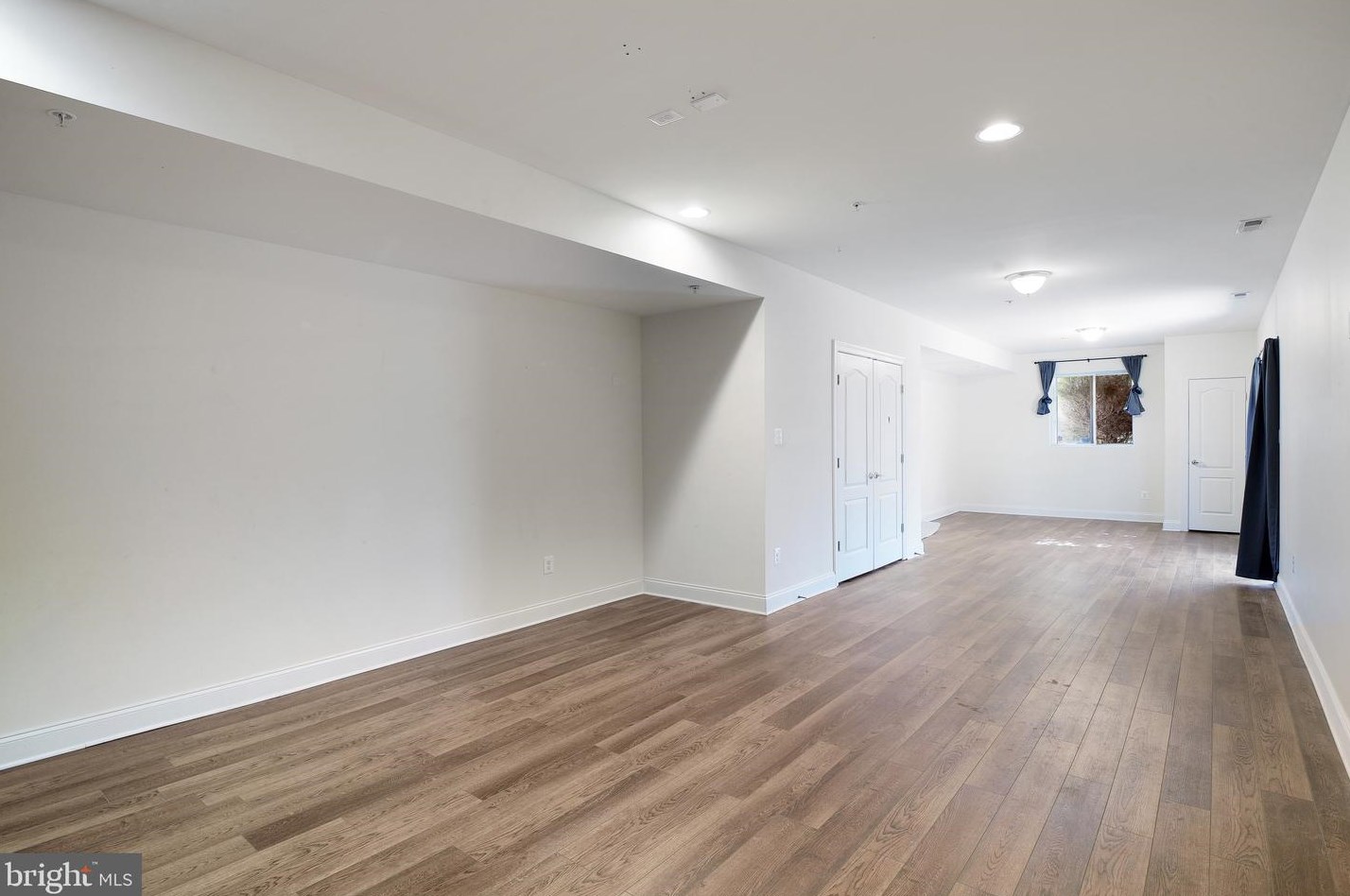 46991 Pembrooke St, Lex Pk MD  20653-8222 exterior