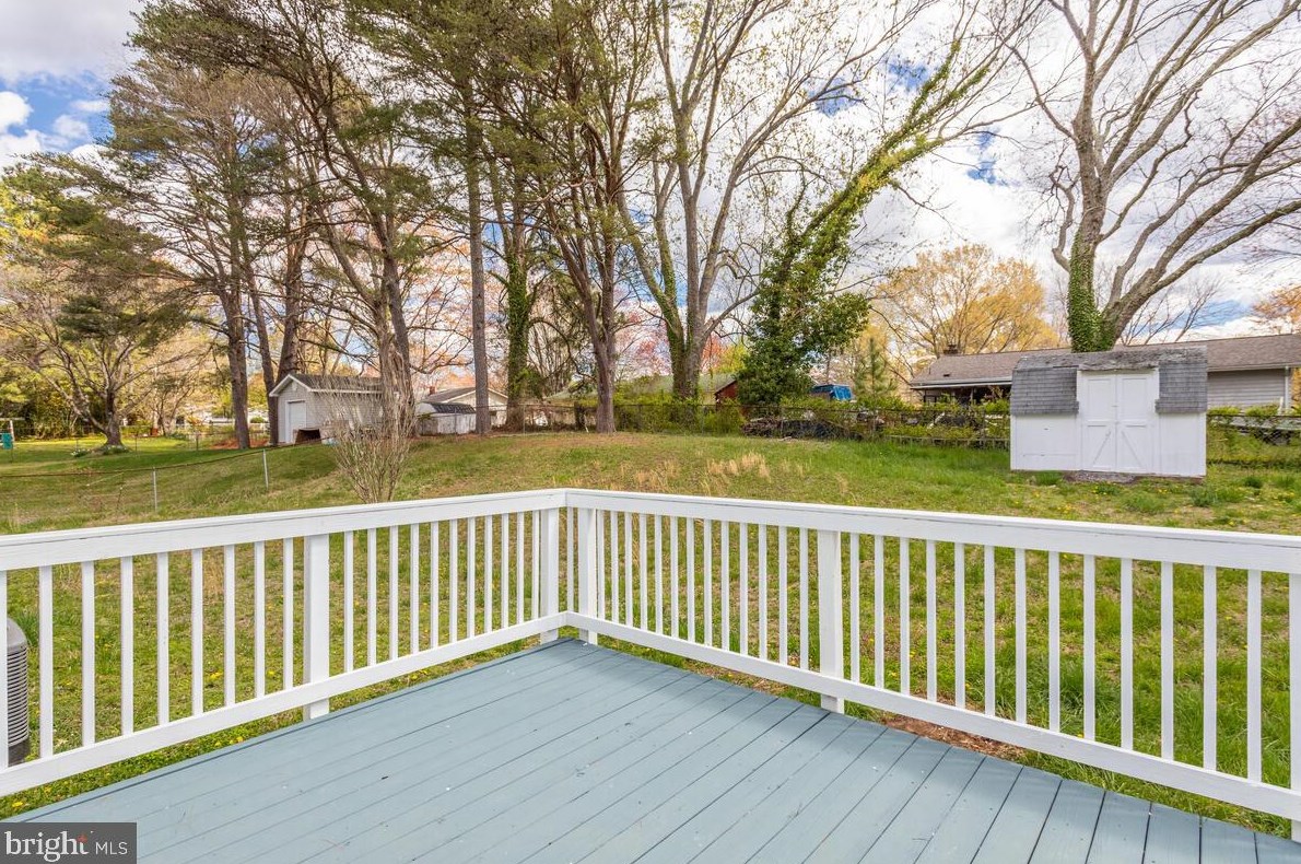 21388 Essex Dr, Lex Pk MD  20653-4121 exterior