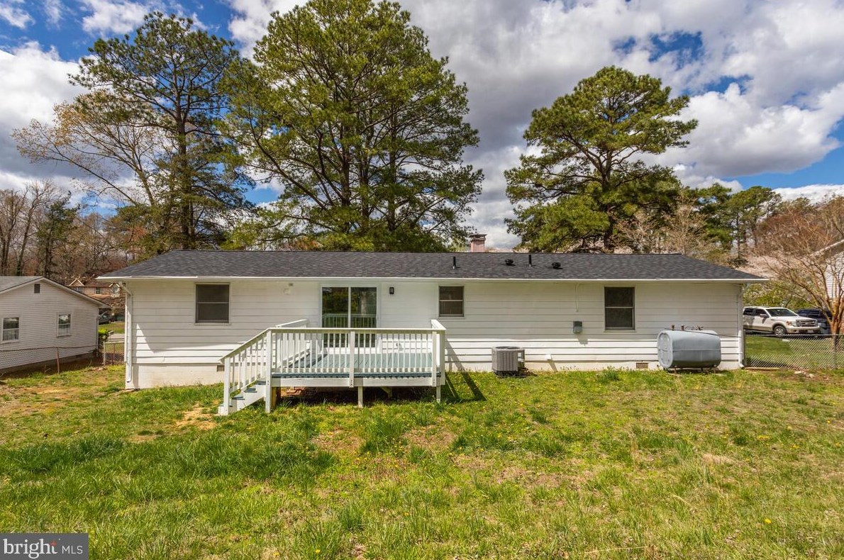 21388 Essex Dr, Lex Pk MD  20653-4121 exterior