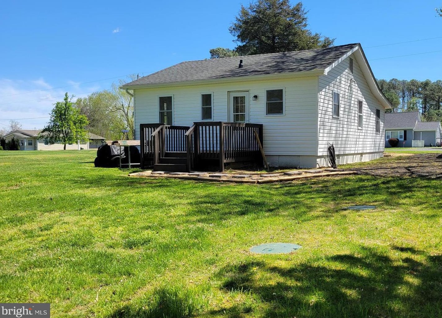 38094 Graves Rd, Coltons Point MD  20626 exterior