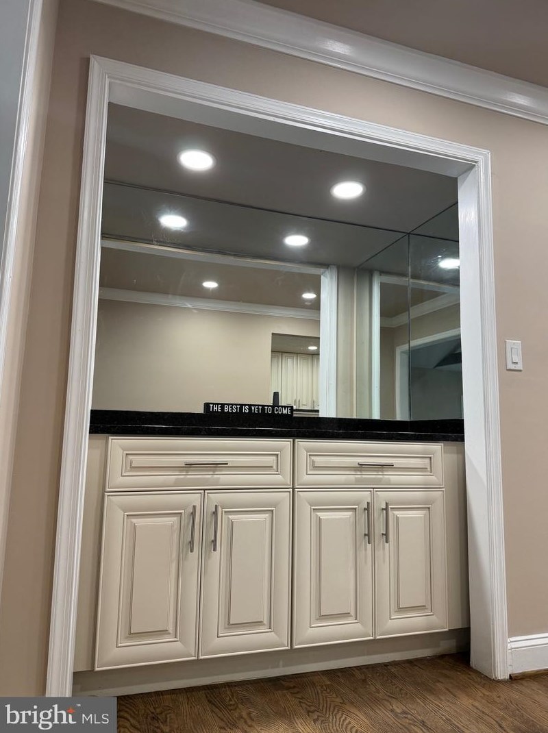 19505 Pt Lookout Rd, Lex Pk MD 20653-3123 exterior