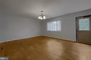 27522 Birch Manor Cir, Mechanicsville, MD 20659 - Photo 5