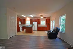 25005 Secretariate Dr, Hollywood, MD 20636 - Photo 3