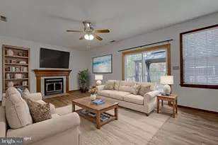 23041 Ash Ct, California, MD 20619 - Photo 13