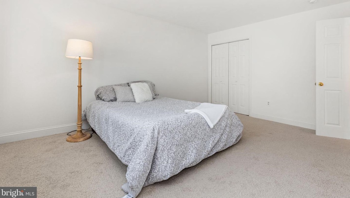 12106 College Pl, Princess Anne MD  21853-1448 exterior