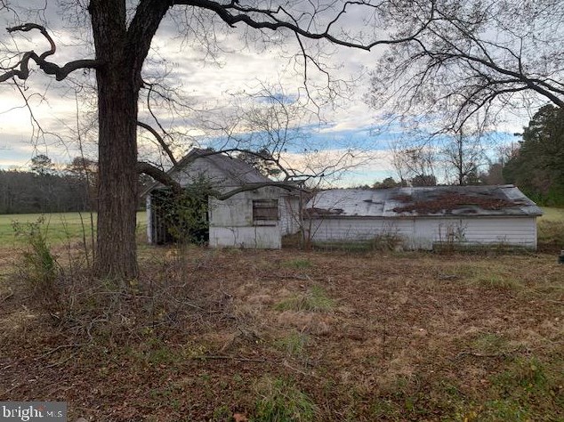 27703 Mt Vernon Rd, Princess Anne MD 21853-3403 exterior