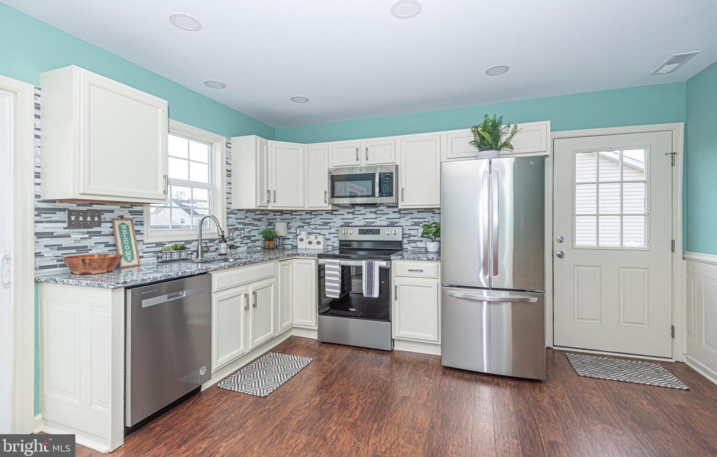 30057 Greenspring Dr, Princess Anne MD 21853-2715 exterior