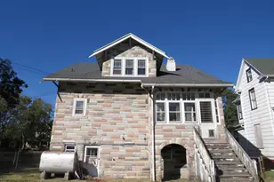 16 E Chesapeake Ave, Crisfield, MD 21817 - Photo 5