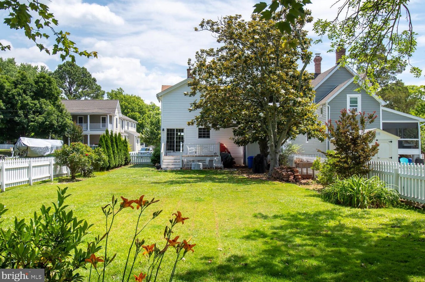 103 Stewart Ave Ave, Oxford MD  21654-1203 exterior