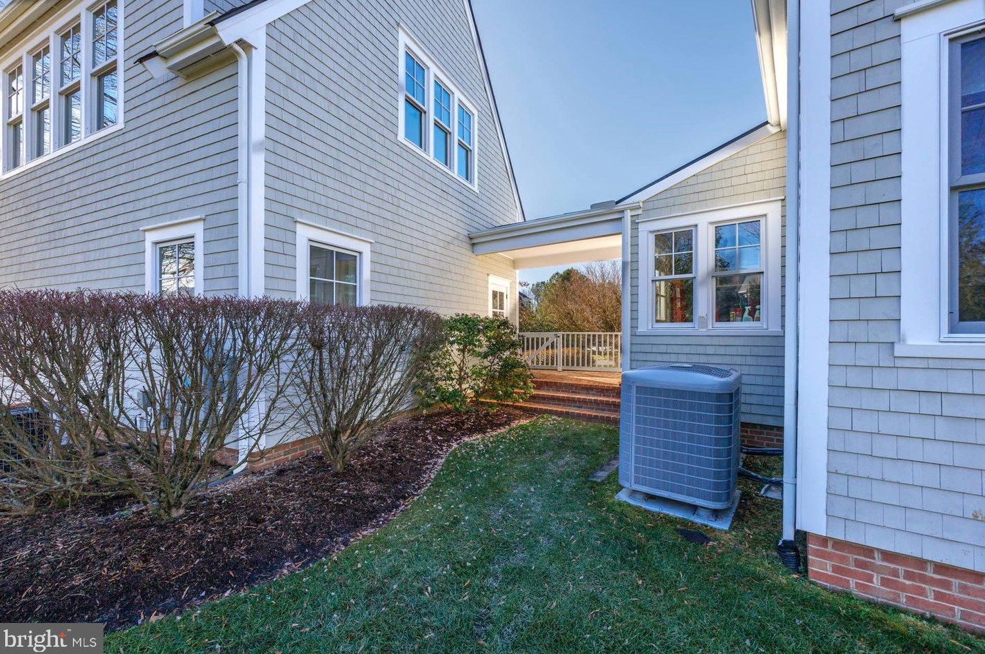 7097 Magdalene Ct, Easton MD  21601-8397 exterior