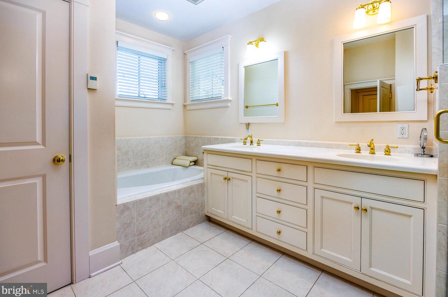 7097 Magdalene Ct, Easton MD  21601-8397 exterior