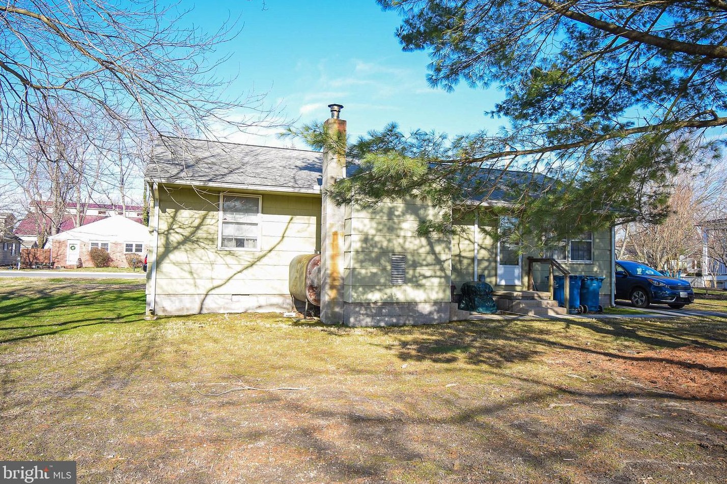 104 Maple Ave, Saint Michaels MD 21663-2974 exterior