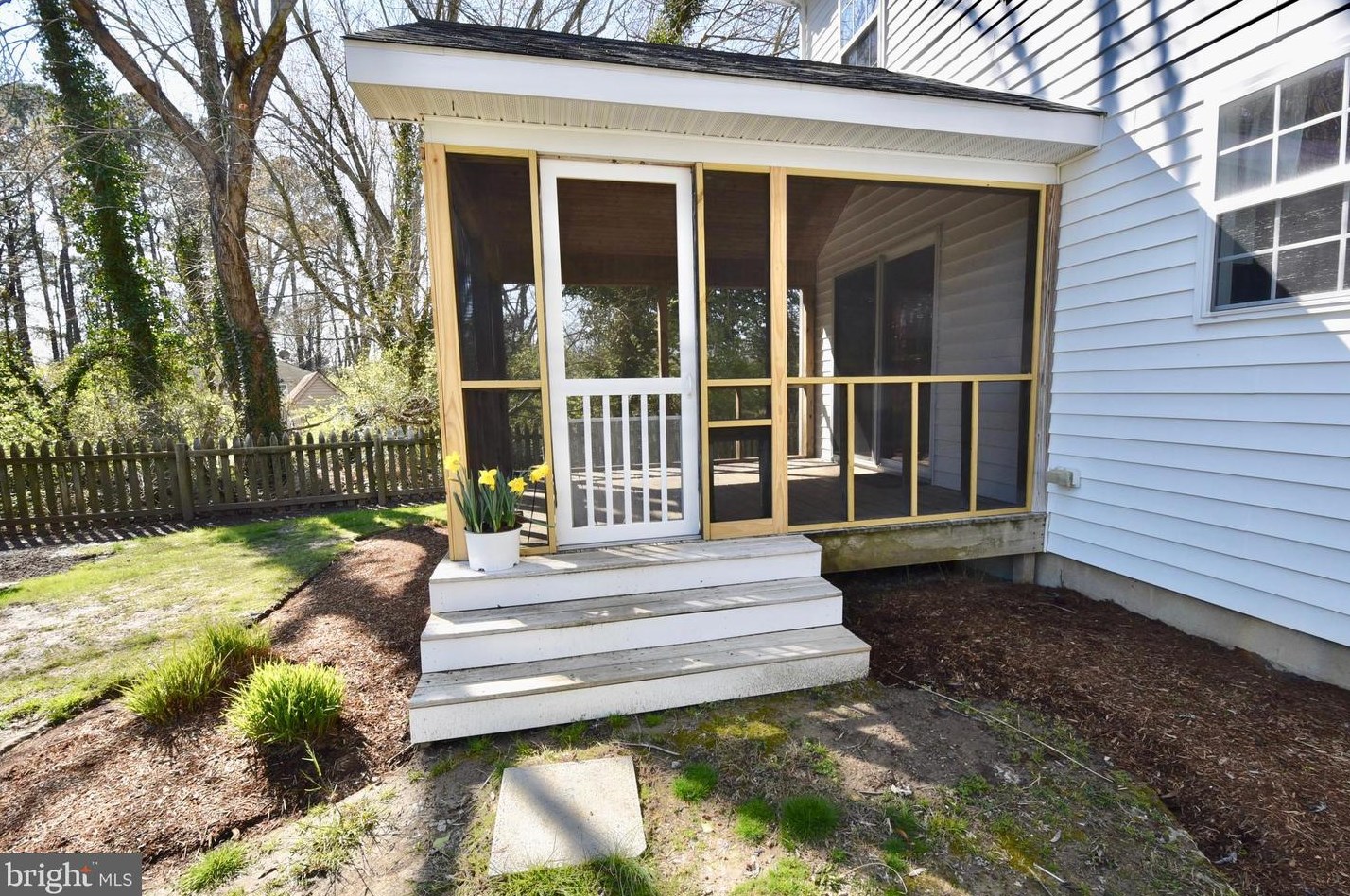 7054 Hopkins Nck Rd, Easton MD 21601-7706 exterior