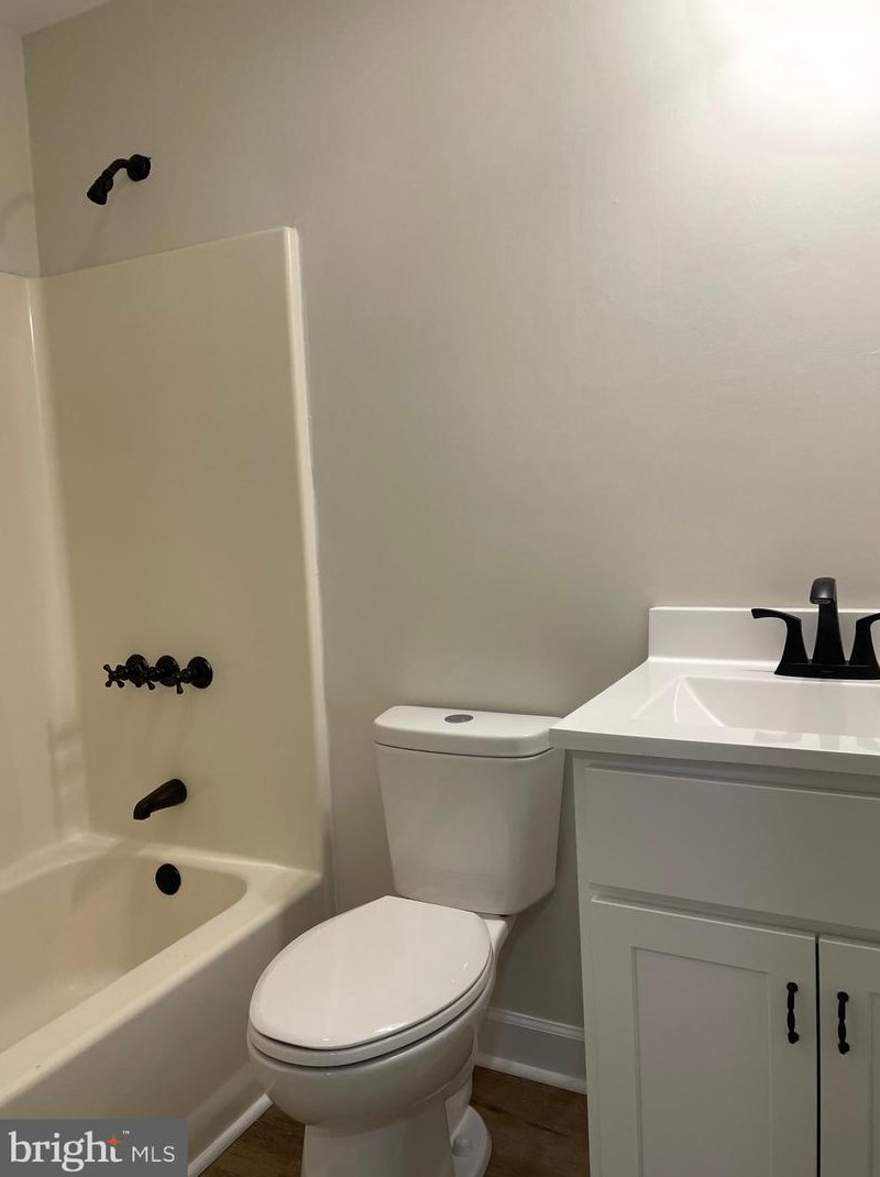 9097 Honeysuckle Dr, Easton MD 21601-6395 exterior