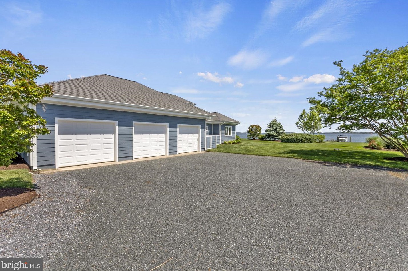 24564 New Post Rd, Saint Michaels MD 21663-2308 exterior