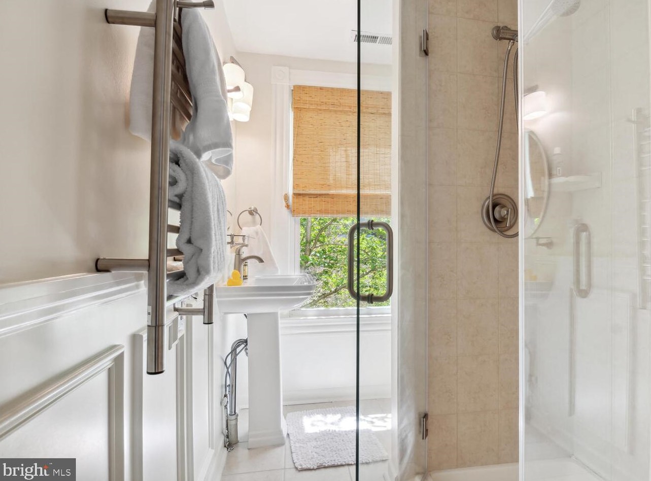 207 Aurora St, Easton MD 21601-3646 exterior