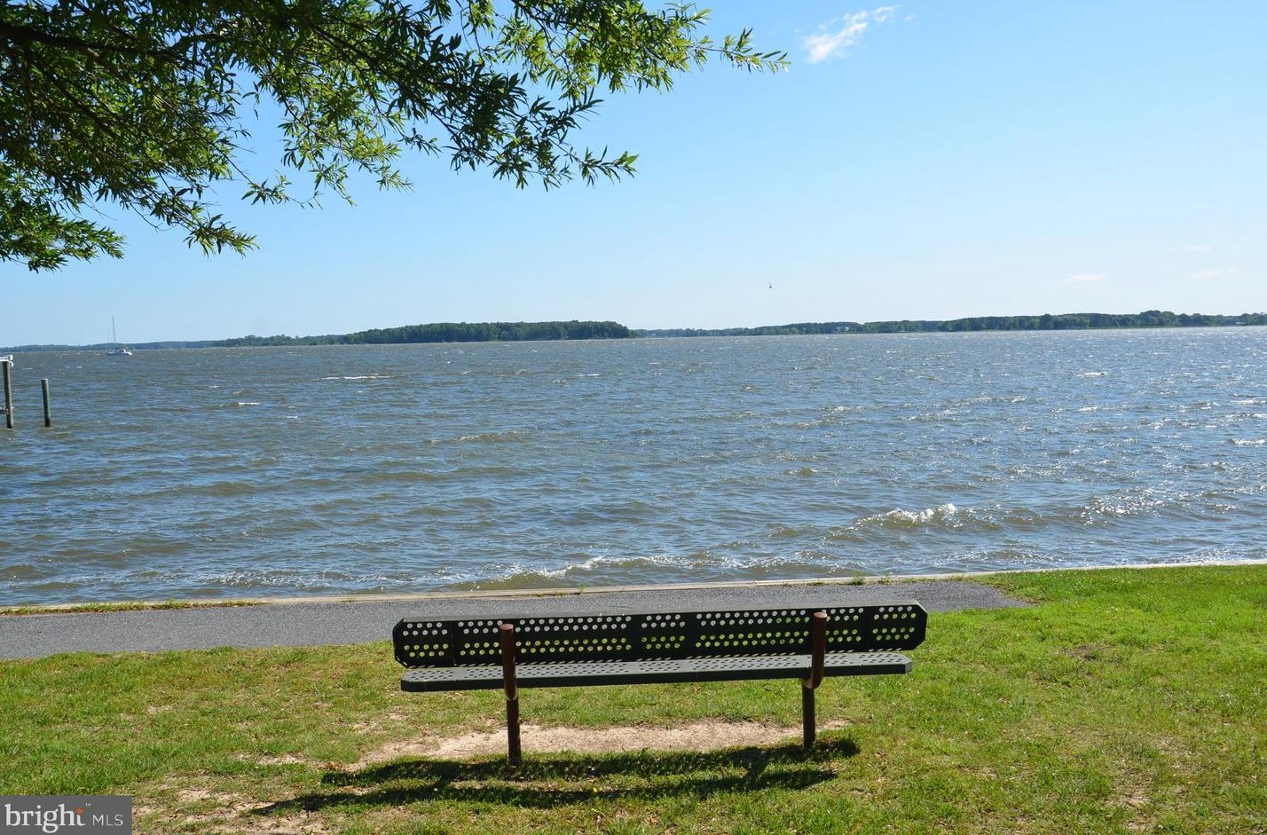 913 Riverview Ter, Saint Michaels MD 21663-2950 exterior