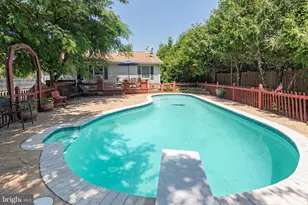 6135 Summit St, Tilghman, MD 21671 - Photo 27