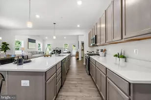 5654 Trafalgar Cir, Tilghman, MD 21671 - Photo 11