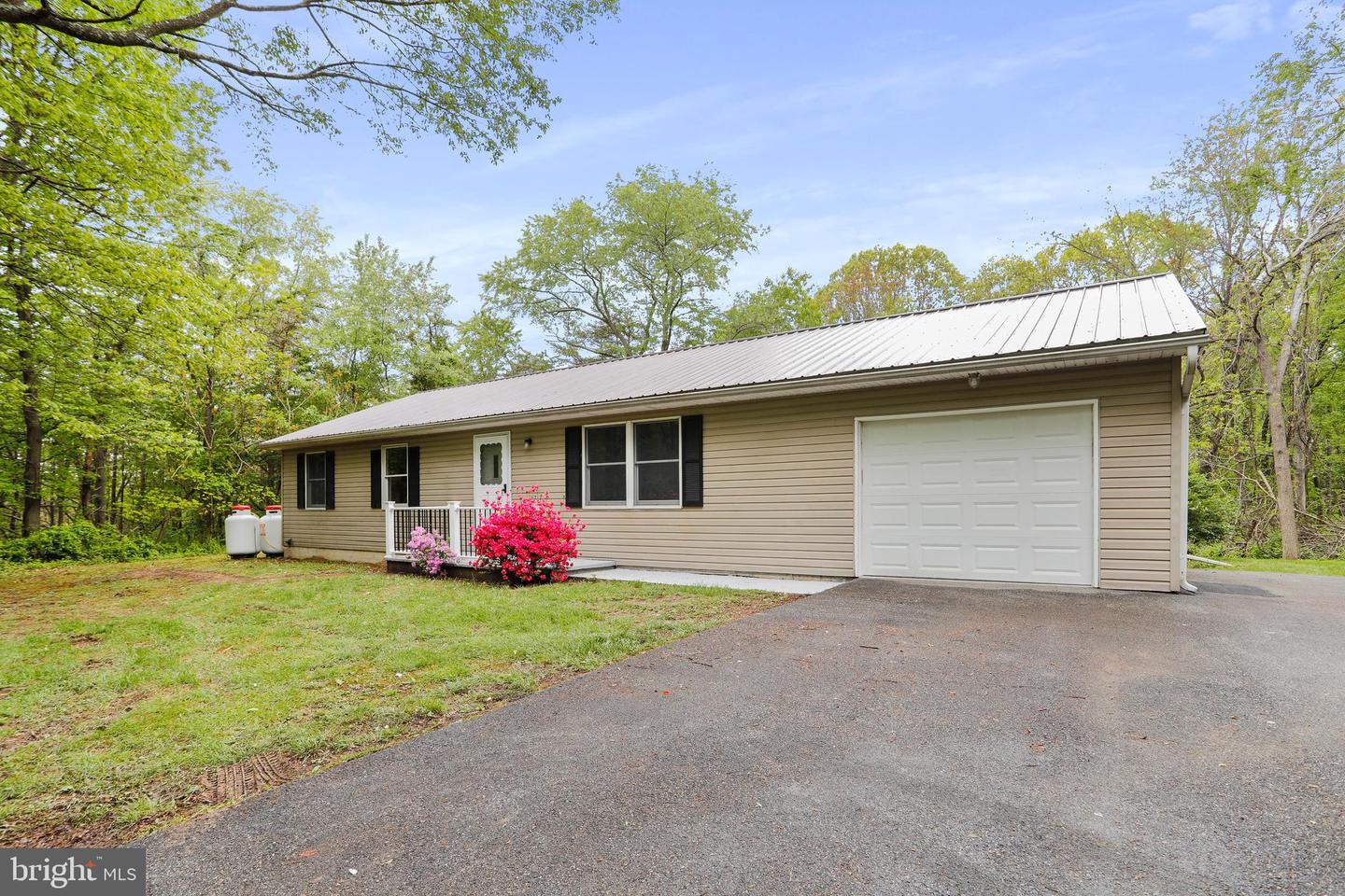 11890 Mountain Ash Rd, Clear Spring, MD 21722 MLS MDWA2014748