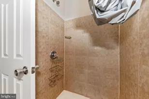 200 E Antietam St, Hagerstown, MD 21740 - Photo 31