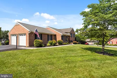 631 Cornell Avenue, Hagerstown, MD 21742 - Photo 1