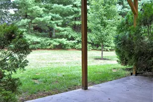 1026 Lindsay Ln, Hagerstown, MD 21742 - Photo 11