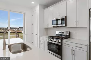 10135 Wilkes Dr, Williamsport, MD 21795 - Photo 11