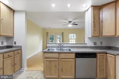 1221 Lindsay Lane, Hagerstown, MD 21742 - Photo 19