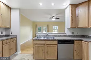 1221 Lindsay Ln, Hagerstown, MD 21742 - Photo 19