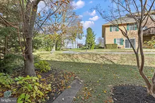 1221 Lindsay Ln, Hagerstown, MD 21742 - Photo 7