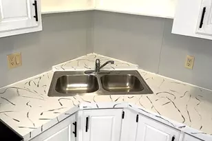 16904 Pickwick Ln, Hagerstown, MD 21740 - Photo 3