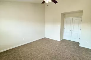 10378 Lantern Ln, Hagerstown, MD 21740 - Photo 5