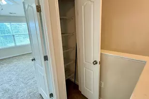 10378 Lantern Ln, Hagerstown, MD 21740 - Photo 9