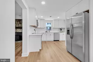 211 Della Ln, Boonsboro, MD 21713 - Photo 5