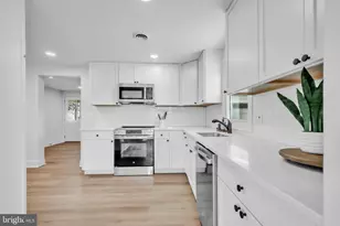 211 Della Ln, Boonsboro, MD 21713 - Photo 3