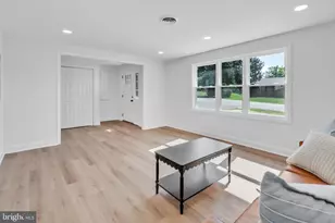 211 Della Ln, Boonsboro, MD 21713 - Photo 9