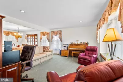 10730 Hershey Drive, Williamsport, MD 21795 - Photo 9