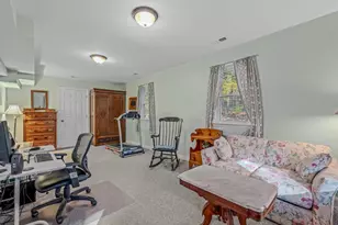 8907 Crystal Falls Dr, Boonsboro, MD 21713 - Photo 13