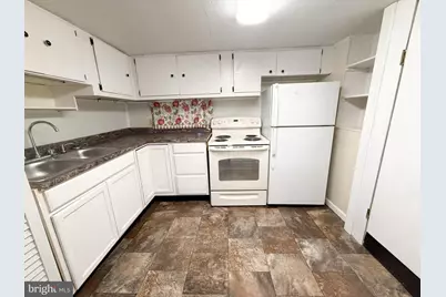 213 W Chapline Street #B, Sharpsburg, MD 21782 - Photo 3