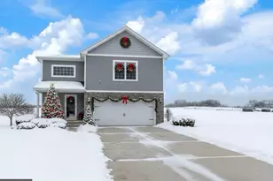 9962 Roulette Dr, Hagerstown, MD 21740 - Photo 1