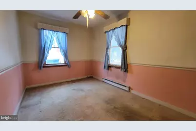 221 Devonshire Road, Hagerstown, MD 21740 - Photo 7