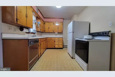 221 Devonshire Road, Hagerstown, MD 21740 - Photo 3