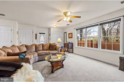 18757 Mesa Terrace, Hagerstown, MD 21742 - Photo 5