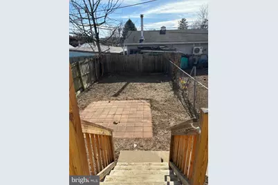 219 W Howard Street W, Hagerstown, MD 21740 - Photo 9